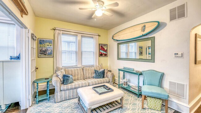 Photo - 1102 Wesley Ave Unit 1st floor