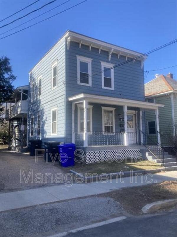 15 Allen St