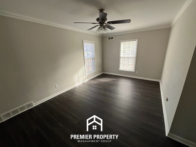 Photo - 344 Clower Rd