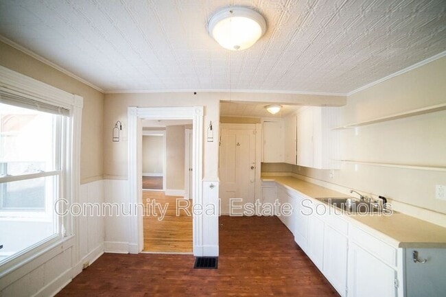 Photo - 11 Cottage St