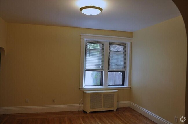 Building Photo - 25 Stearns Rd Unit 2 Rental