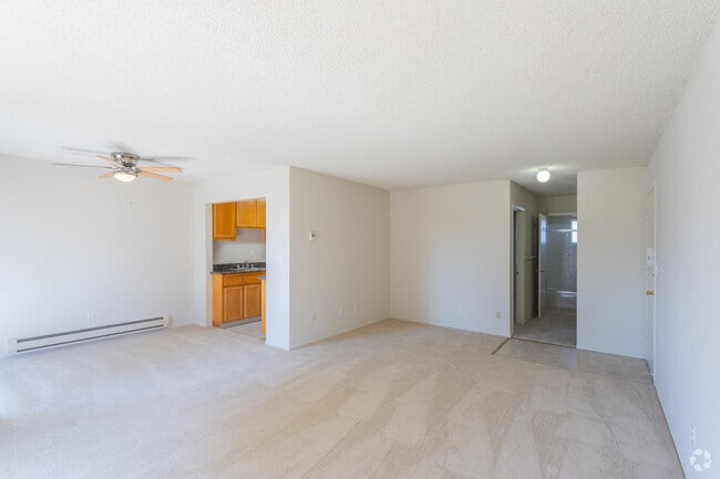 Oakridge Apartments