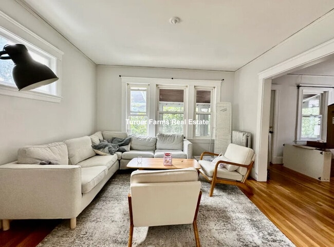 Photo - 19 Sunset Rd Unit 1