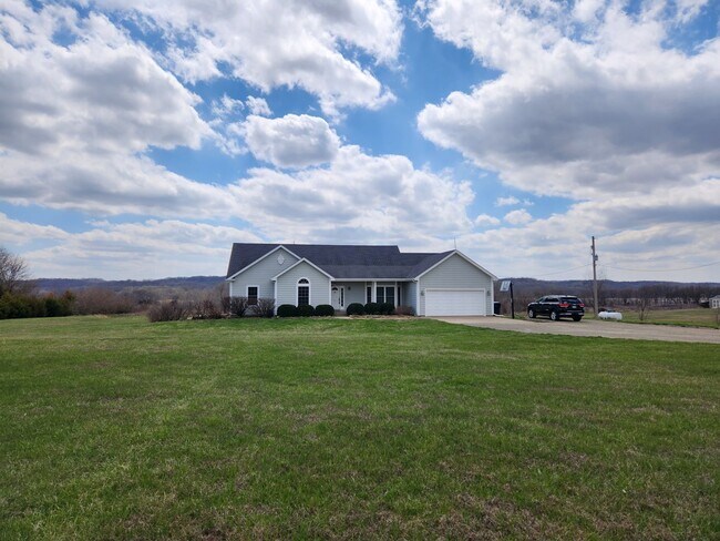 Photo - New price! Enjoy country living and seclus...