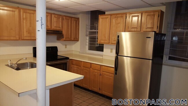 1622 Massachusetts Ave Unit B3