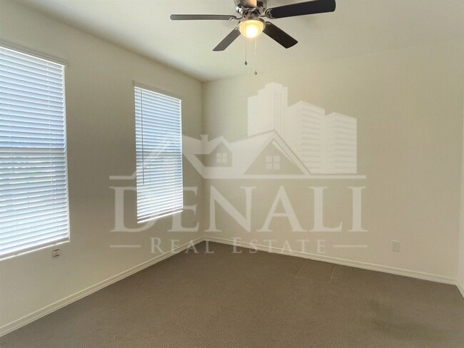 Photo - 29400 N 122nd Glen