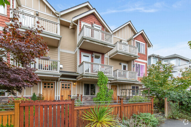 Building Photo - 8714 Mary Ave NW Rental