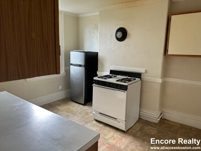 Photo - 51 Delle Ave Unit 2