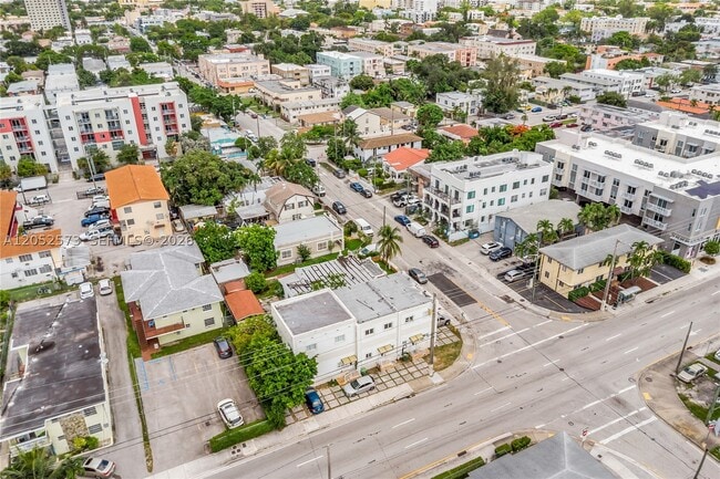 2 SW 7th St Unidad 2