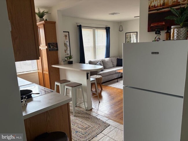 Photo - 404 Delsea Dr N