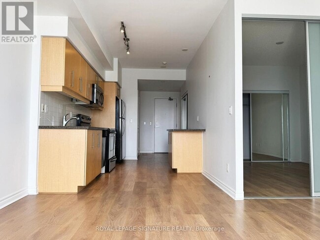 Photo - 2885 Bayview Avenue Unit 1202