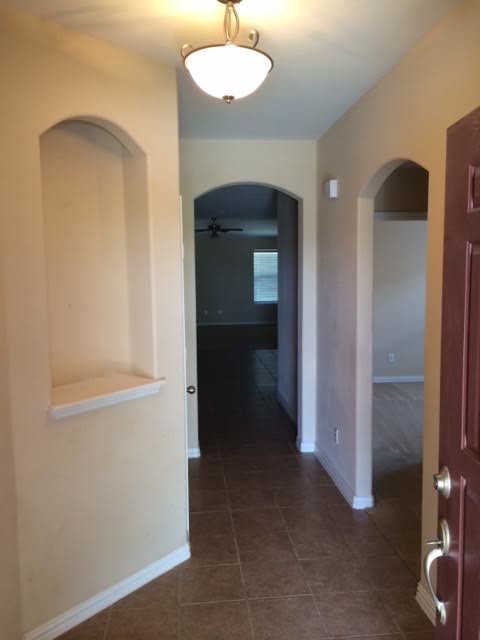 Photo - 1098 Giberson Way