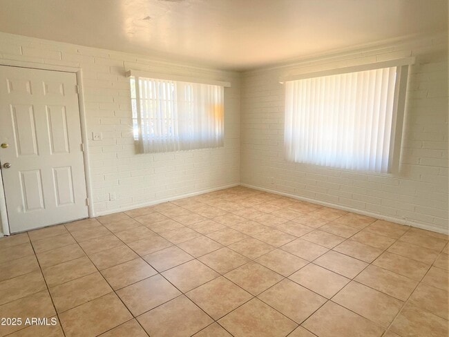 Photo - 636 S Olive Unit D