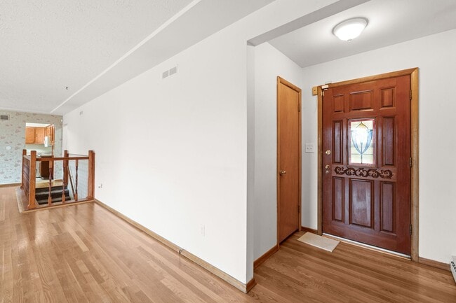 Photo - 5 Bed 2 Bath Spacious 3200 sq/ft Lower South Hill brick rancher property