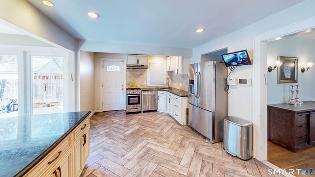 Photo - 1768 Ella T Grasso Blvd