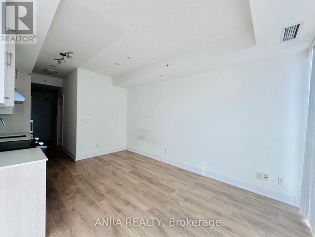 Photo - 150 Fairview Mall Dr Unit 703