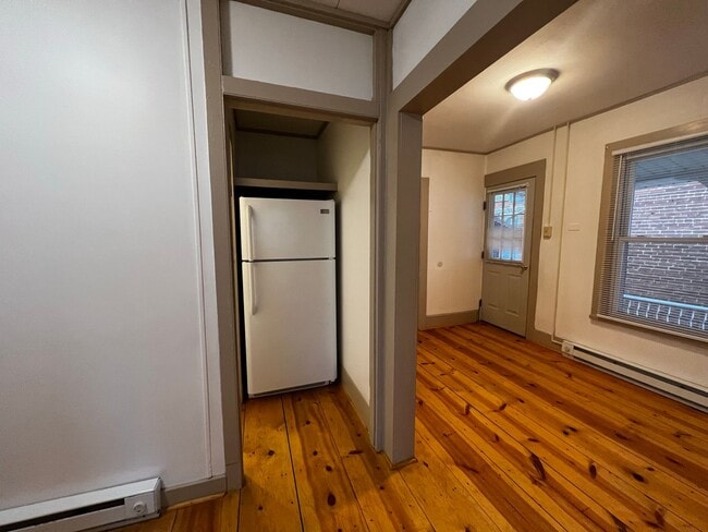 Photo - 525 W Church St Unit #2