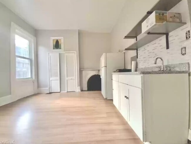 Photo - 1613 Pine St