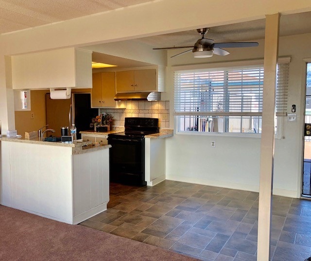 Building Photo - 2015 Quebec Ave Unit C