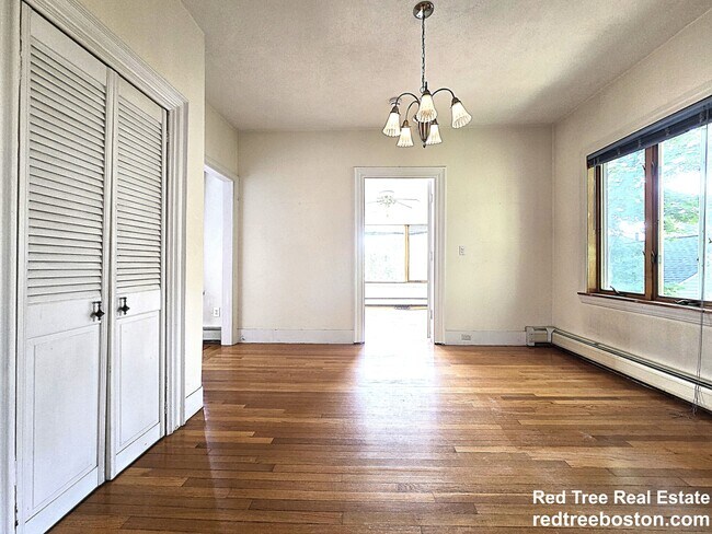 Photo - 20 Willow St Unit 2