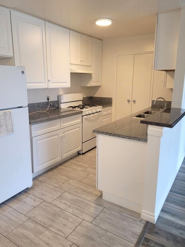 Rivera Gardens Apts