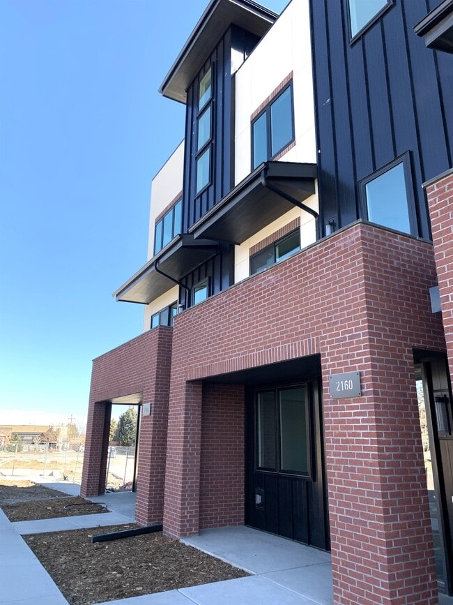 Building Photo - 2160 Youngfield St