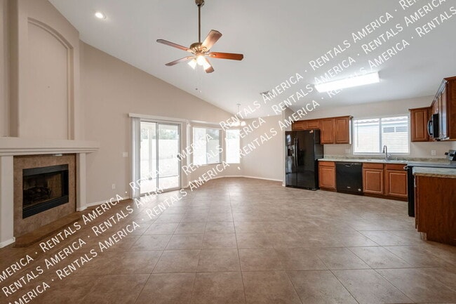 Photo - 7744 E Dallas St