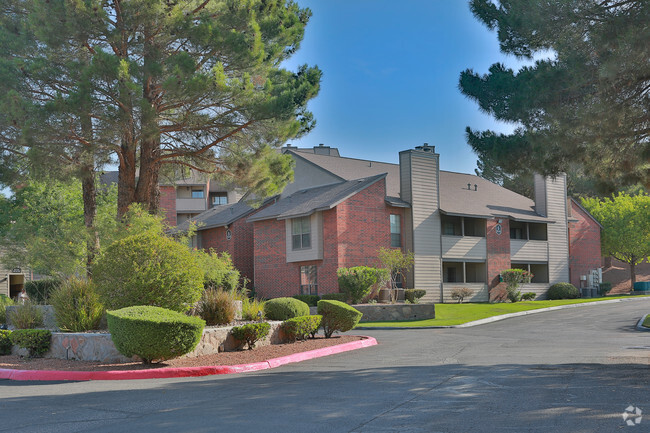 Building Photo - High Ridge Apartments