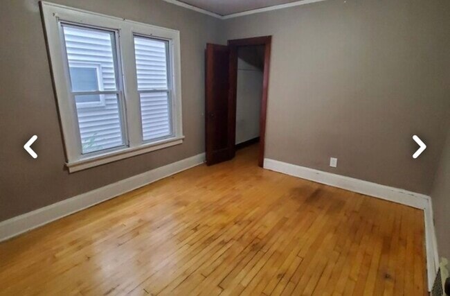 Photo - 3449 N Oakland Ave