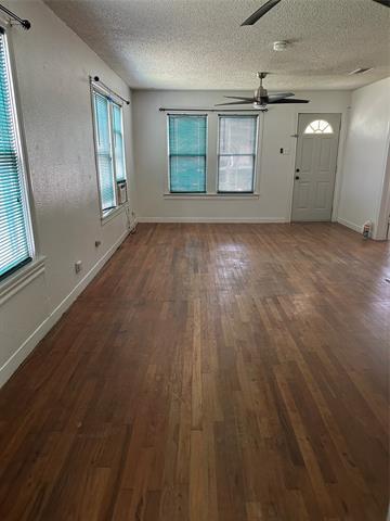 Photo - 1130 Lewis St