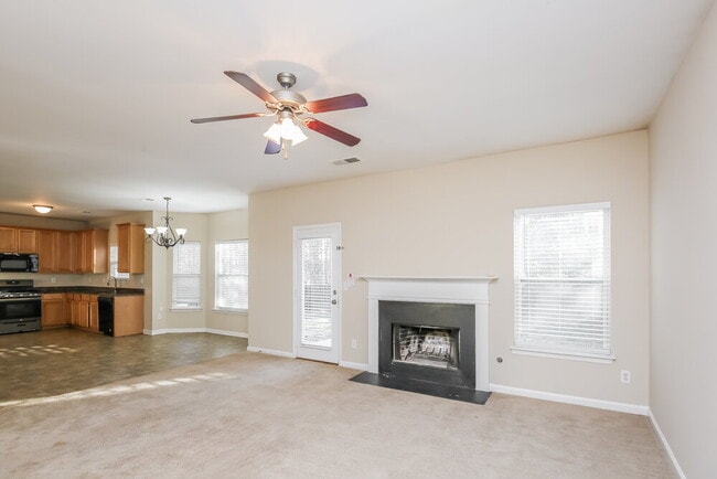 Photo - 4390 Ambassador Way