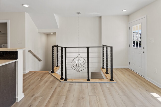 Photo - River Pointe