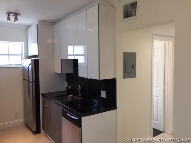 Photo - 1780 S Glades Dr Unit 21