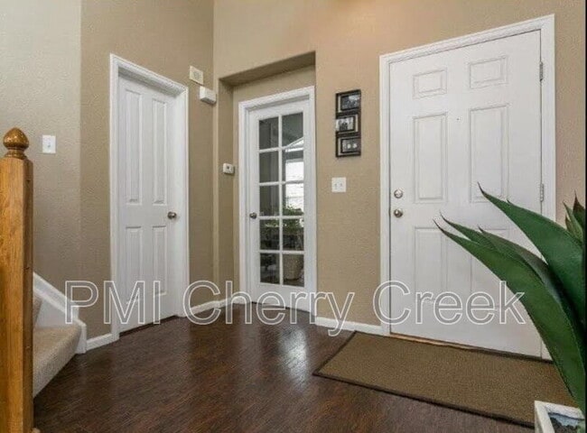 Photo - 10883 Towerbridge Rd