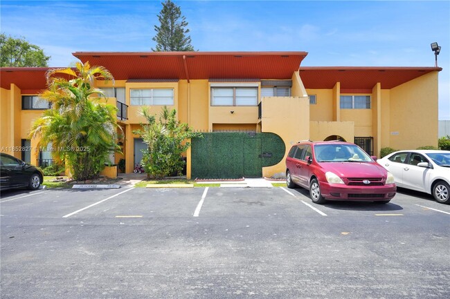Building Photo - 13775 SW 84th St Rental