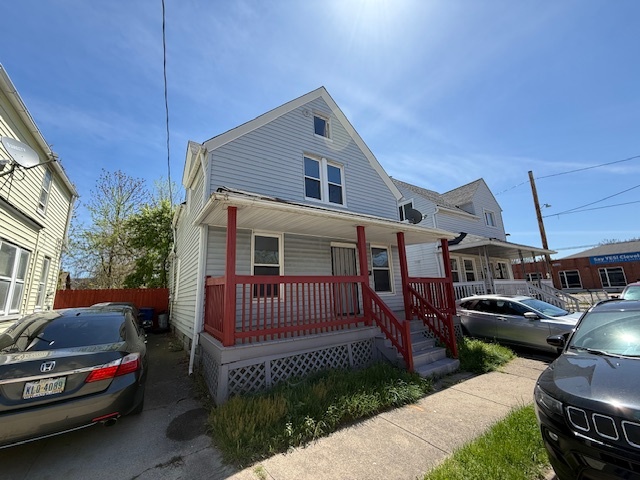 Photo - 1407 E 90th St House