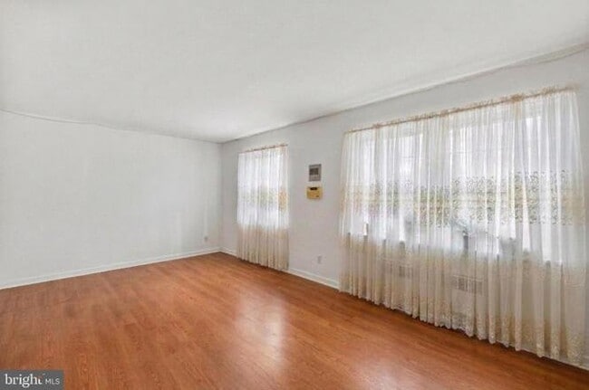 Photo - 7858 Snead Ln