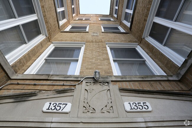 Photo - 1357 N Homan Ave