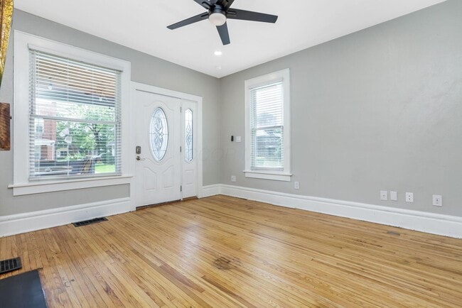 Photo - 412 E Oakland Ave Unit 412