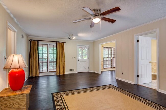 Photo - 2139 Groover Rd