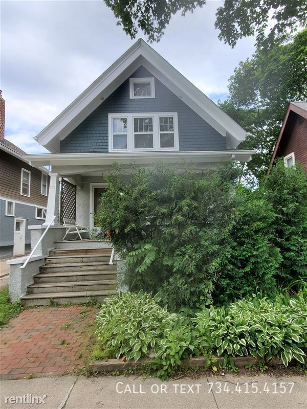 1111 White St
