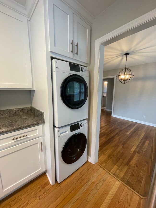 Photo - 314 W Lee Ave
