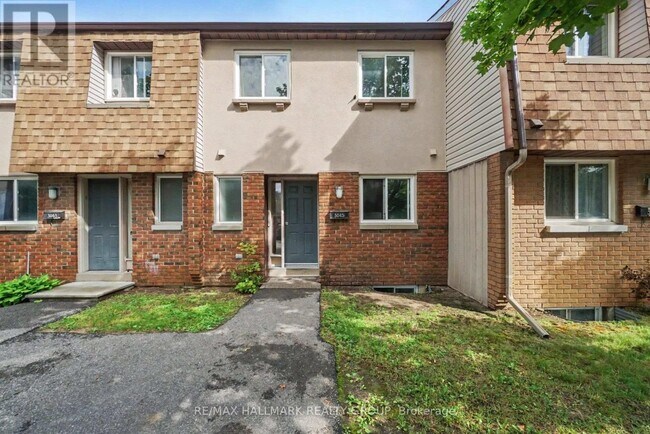 Building Photo - 3045 Olympic Way