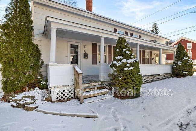 Photo - 44 Providence St Unit 2