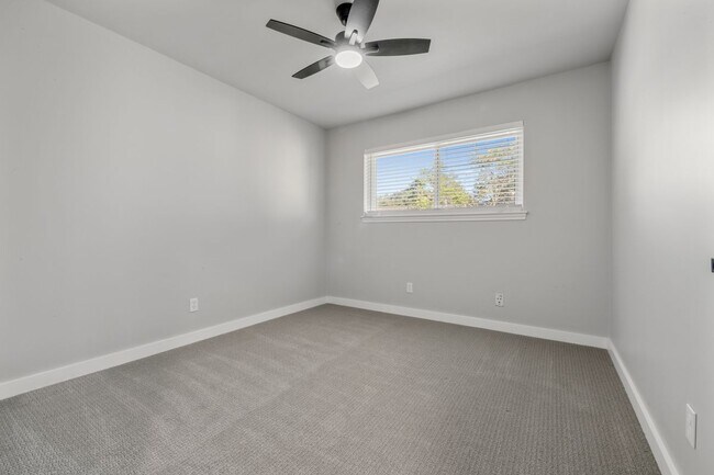 Photo - 9730 Wickenburg Dr