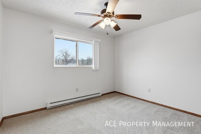 Photo - 705 Dakota Dr Unidad 302