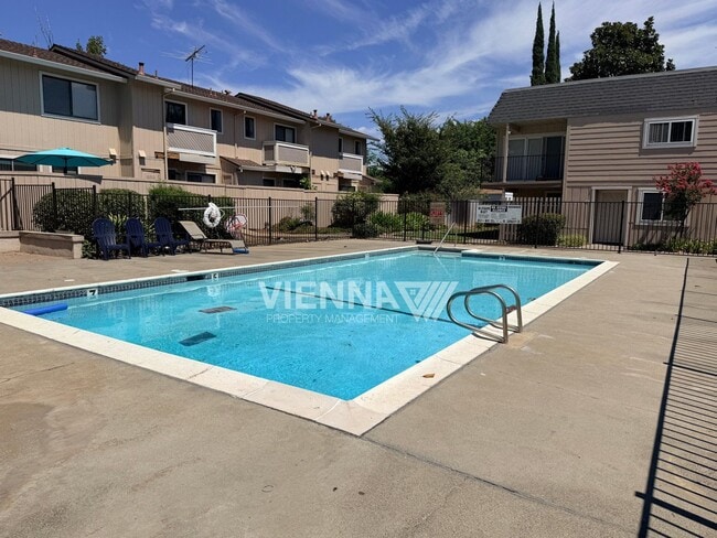 Photo - 7032 Fair Oaks Blvd