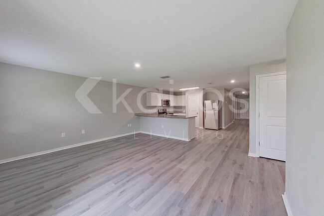 Photo - 8035 100th Ave