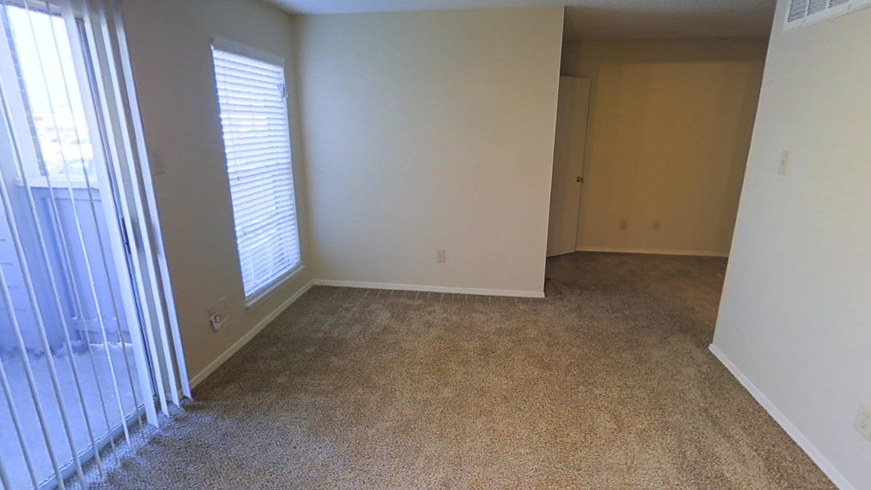 Photo - Paces Crossing Apartments