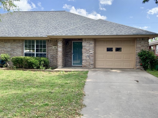 Building Photo - 314 Wedgewood Dr Rental